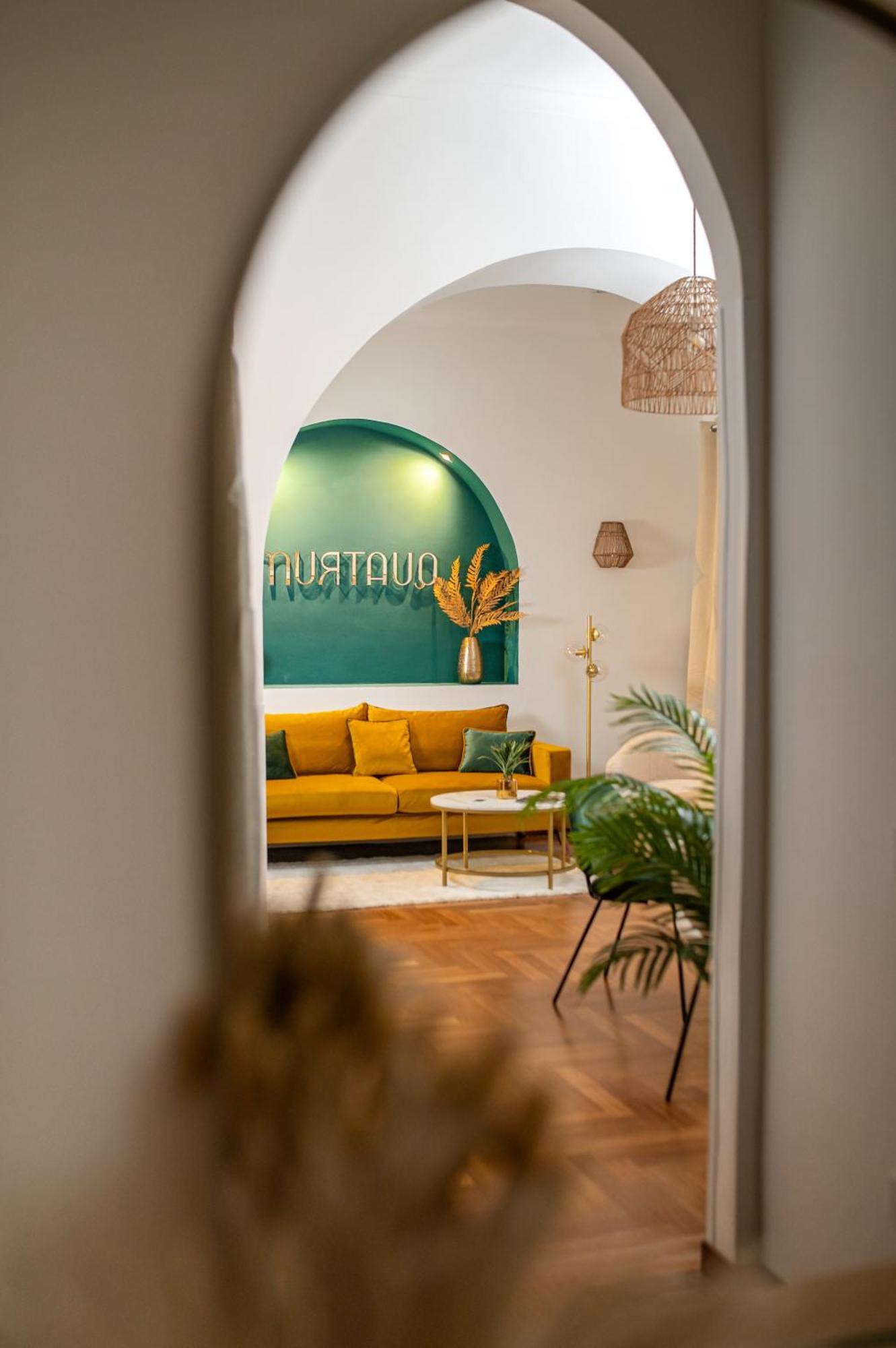 נאפולי Quatrum Apartment מראה חיצוני תמונה